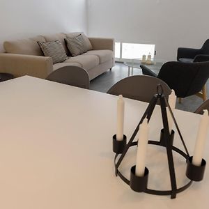 Apartamentos Constitucion By Renthas